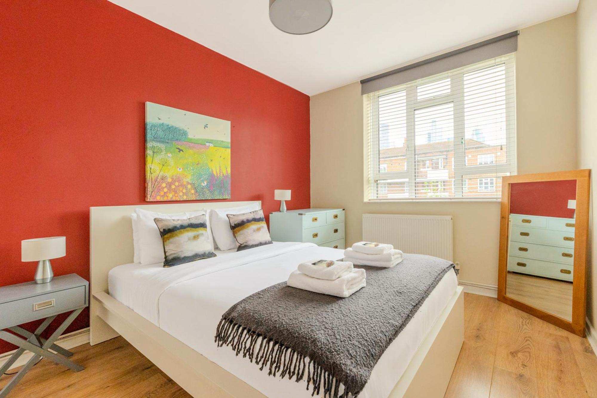 Bright Modern 1 Bedroom Flat, 5 Min To Vauxhall St * London